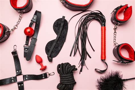 spit kink meaning|A beginner's guide to understanding Dom/sub dynamics.